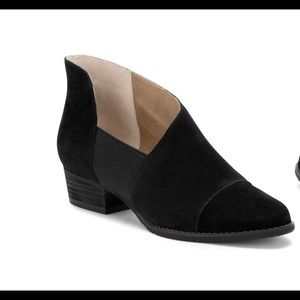 Blondo Izzy waterproof cutout bootie, size 8.5